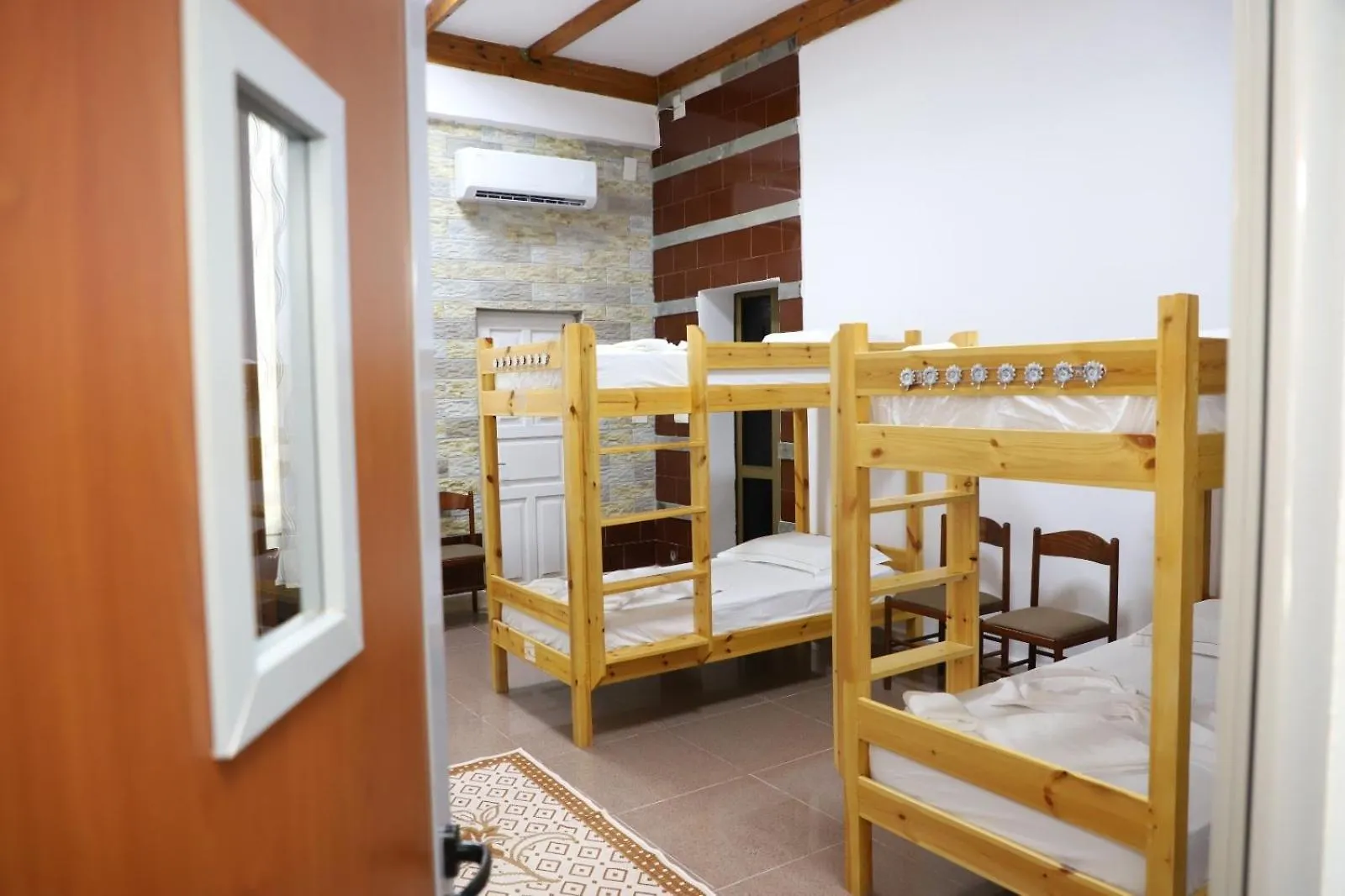 Univers Hostel Berat