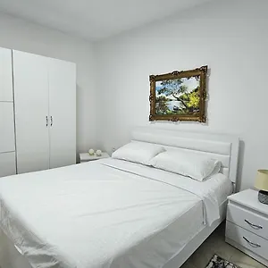 Apartamento Albi, Berat